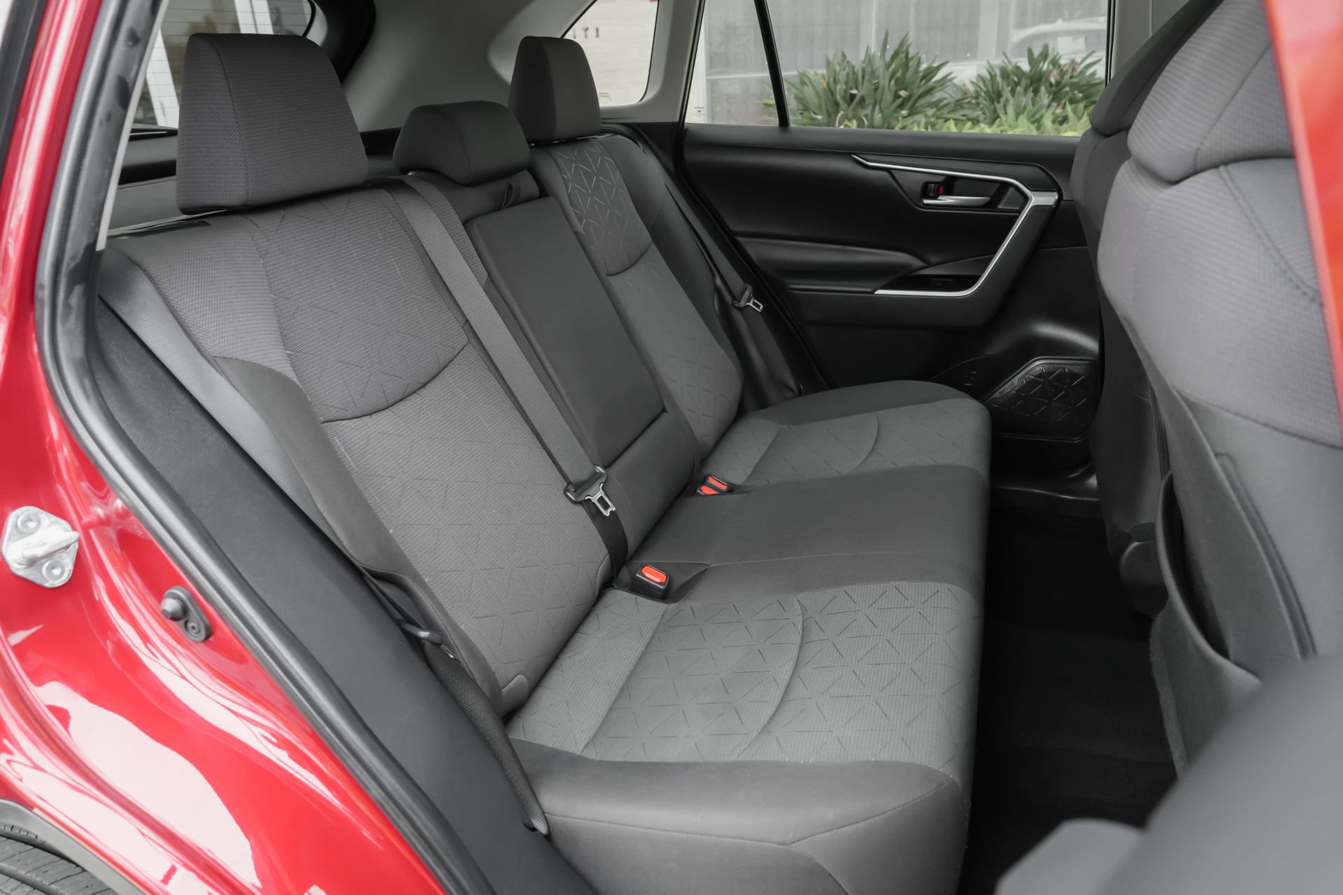 Used 2023 Toyota RAV4 XLE image 38