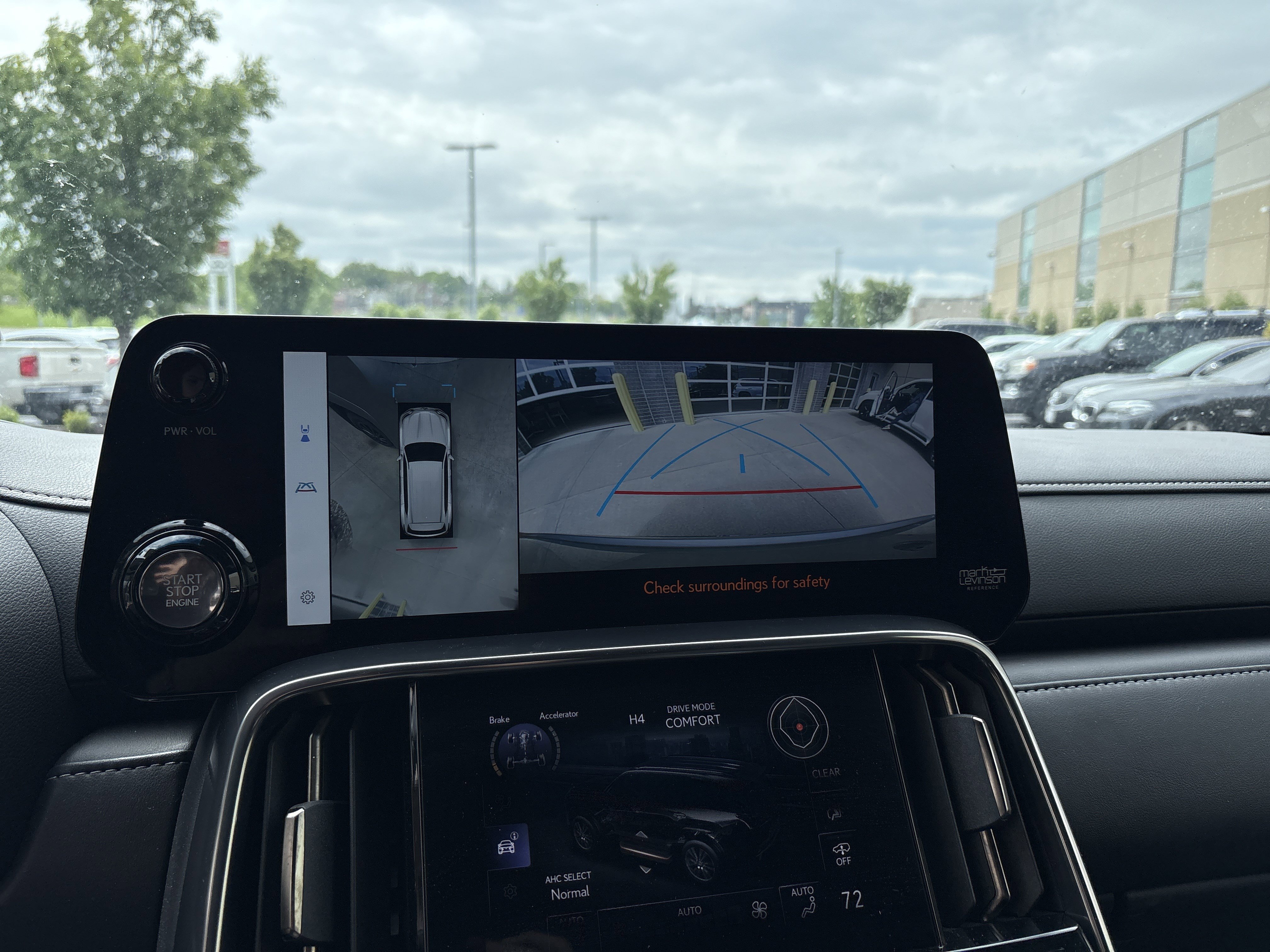 Used 2024 Lexus LX 600 F Sport AWD/4WD image 25