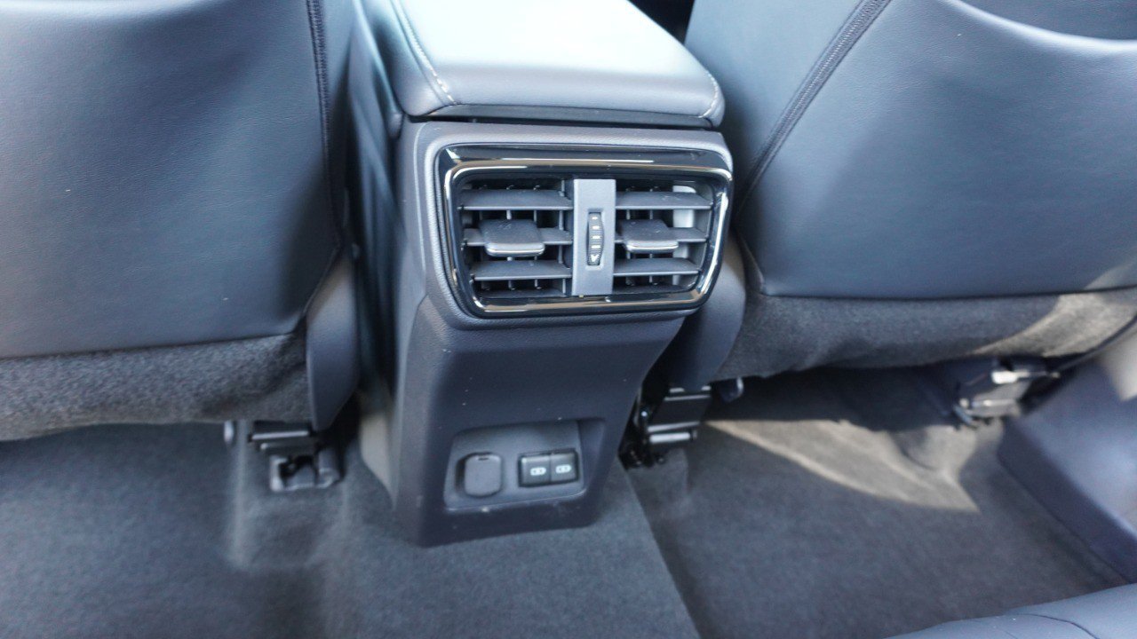 Used 2025 Lexus NX 250 FWD w/ Accessory Package (Z1) image 31