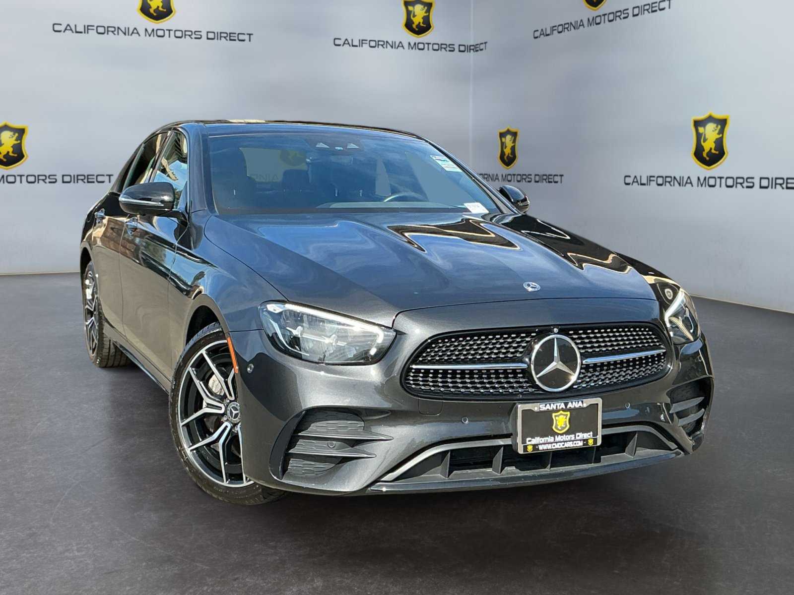 Used 2023 Mercedes-Benz E 450 4MATIC Sedan image 3