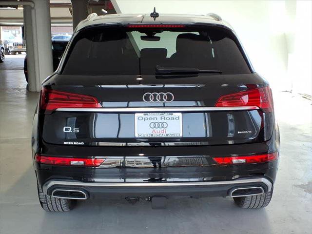 Used 2023 Audi Q5 2.0T Premium Plus w/ Premium Plus Package AWD/4WD image 5