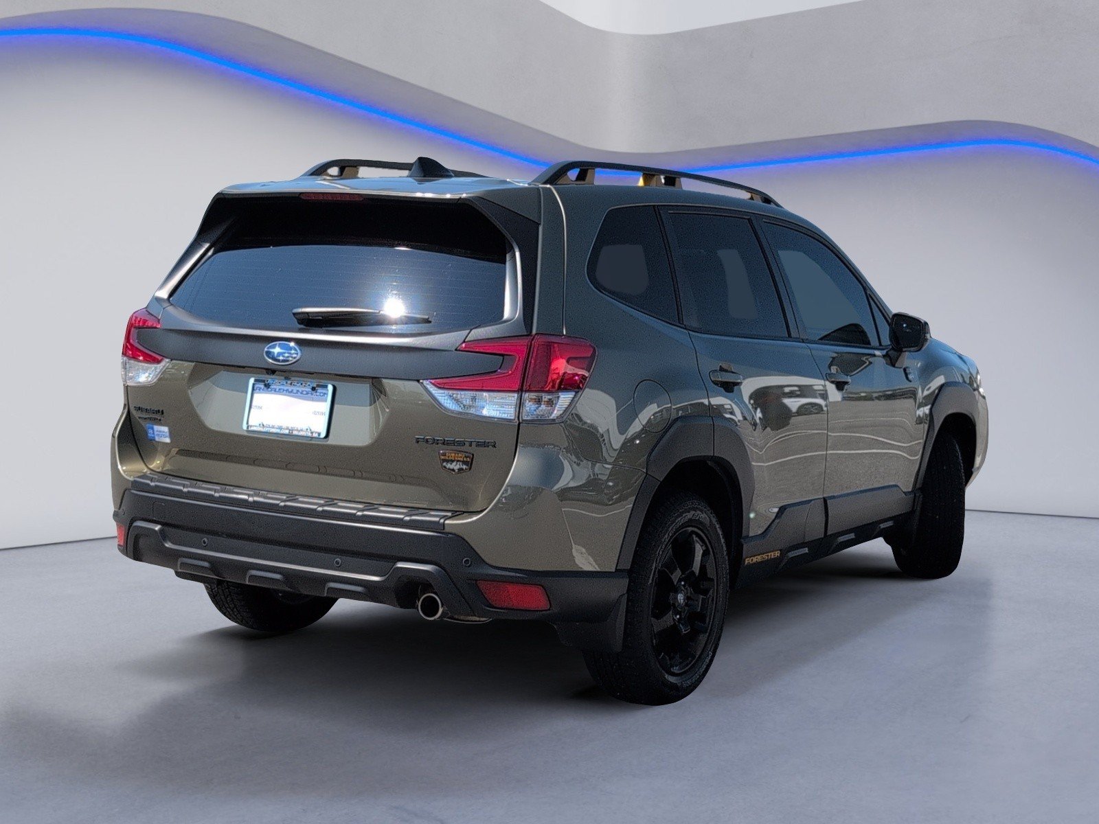 Used 2025 Subaru Forester Wilderness w/ Convenience Package AWD/4WD image 4