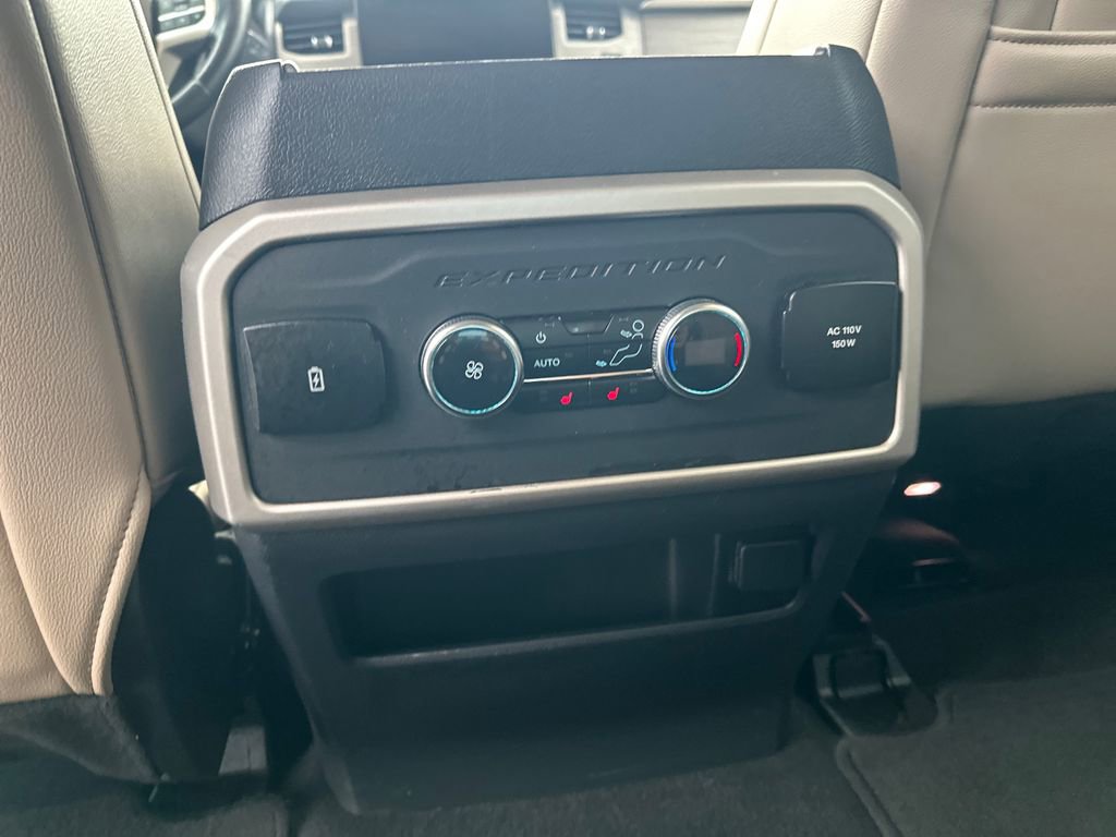 Used 2024 Ford Expedition Max Limited AWD/4WD image 24