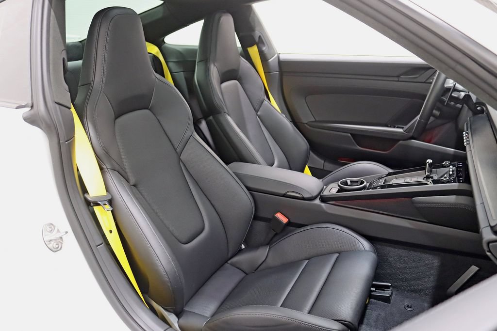 Used 2026 Porsche 911 GTS image 34
