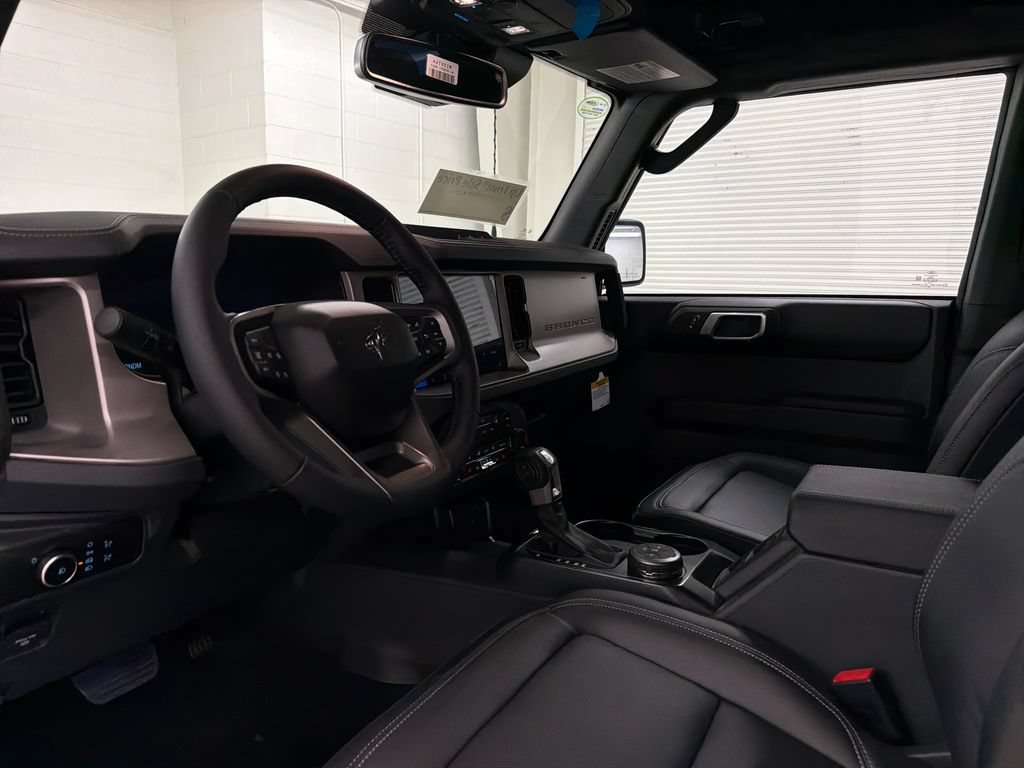 New 2026 Ford Bronco Outer Banks AWD/4WD image 6