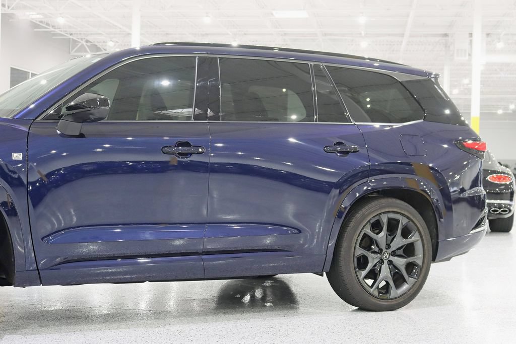 Used 2025 Lexus TX 500h AWD w/ Technology Package image 3