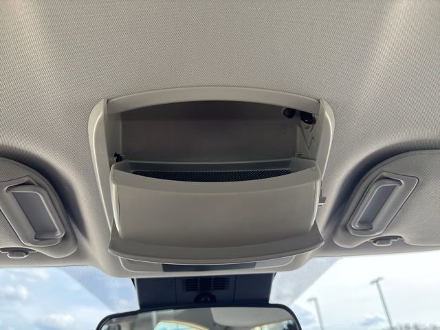 Used 2025 Toyota Camry LE FWD image 18