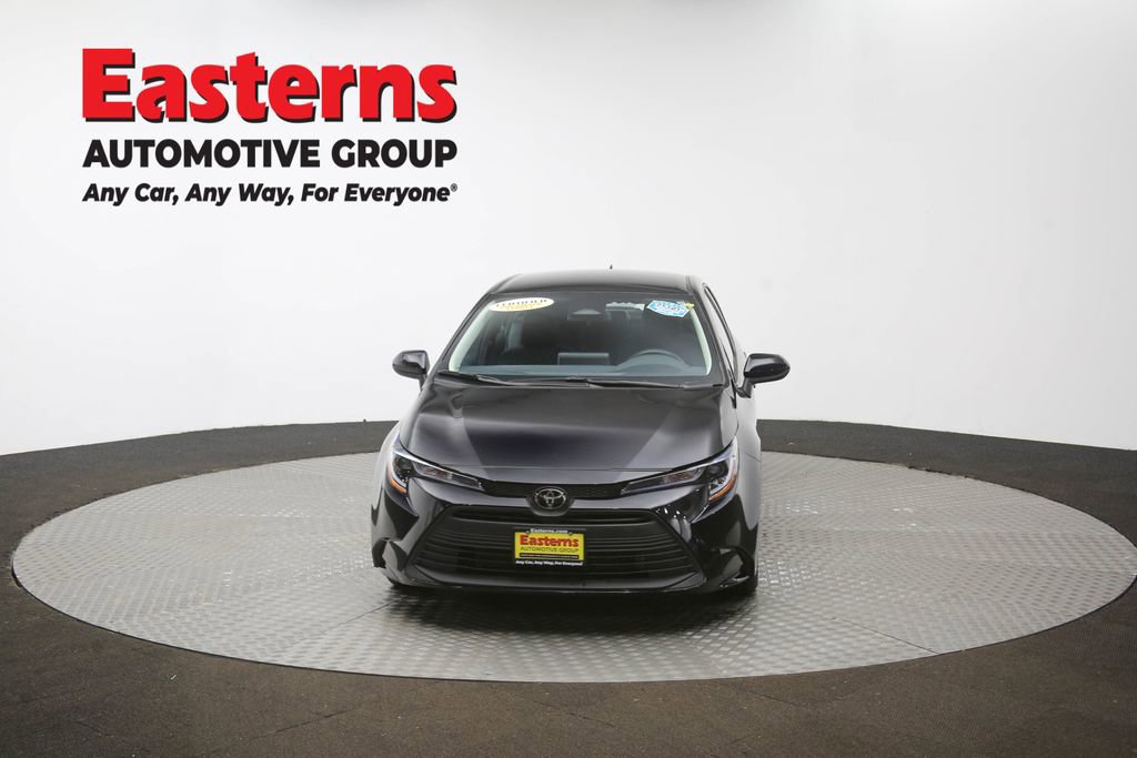 Used 2025 Toyota Corolla LE image 53