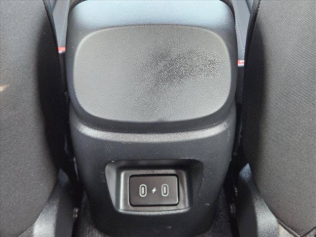 Used 2025 Hyundai Elantra SEL FWD image 18
