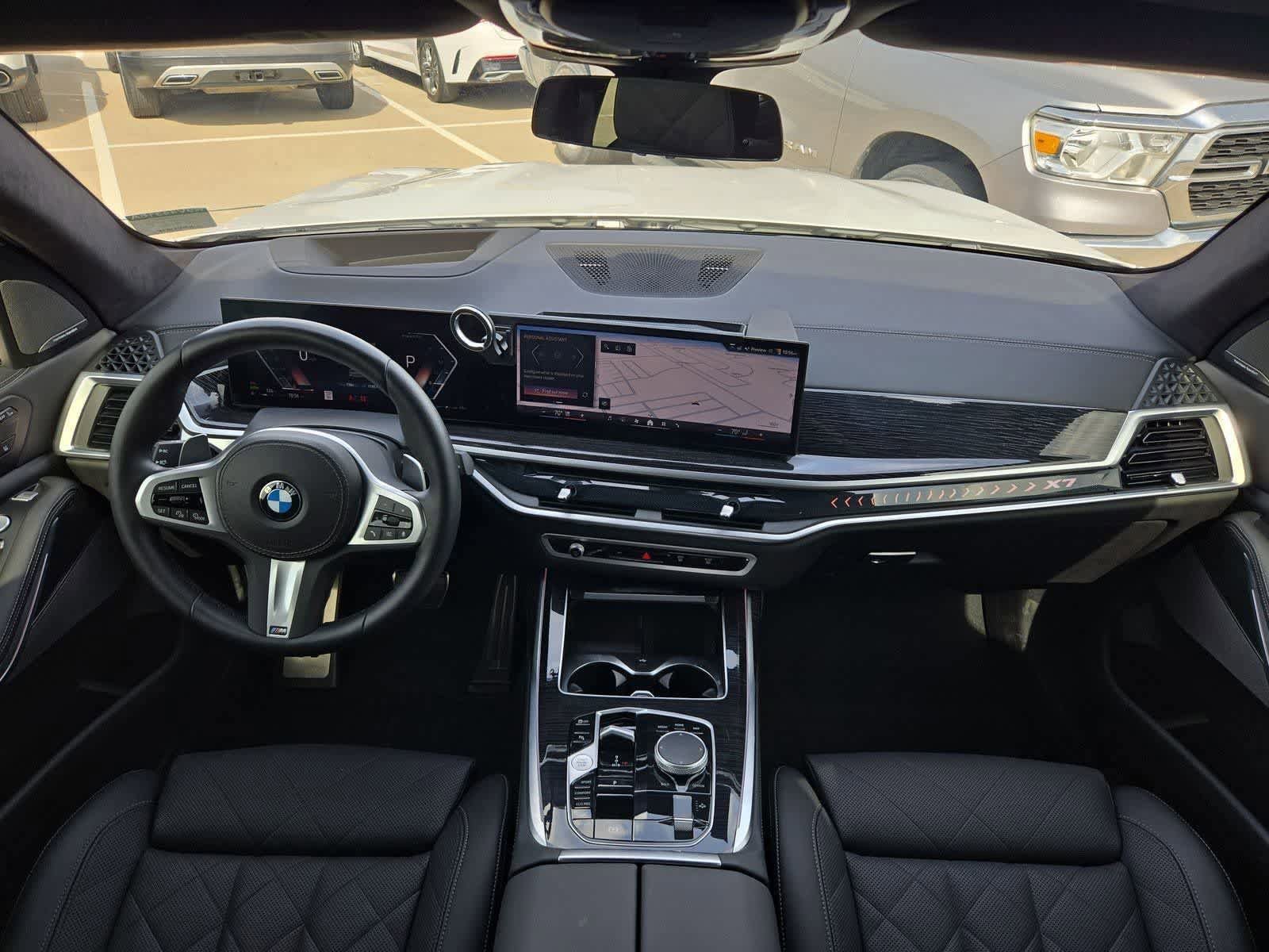 Used 2024 BMW X7 xDrive40i w/ M Sport Package image 13