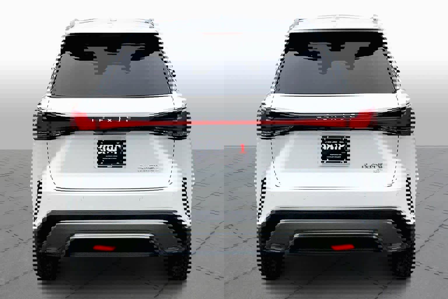 New 2026 Lexus RX 450h Luxury image 4