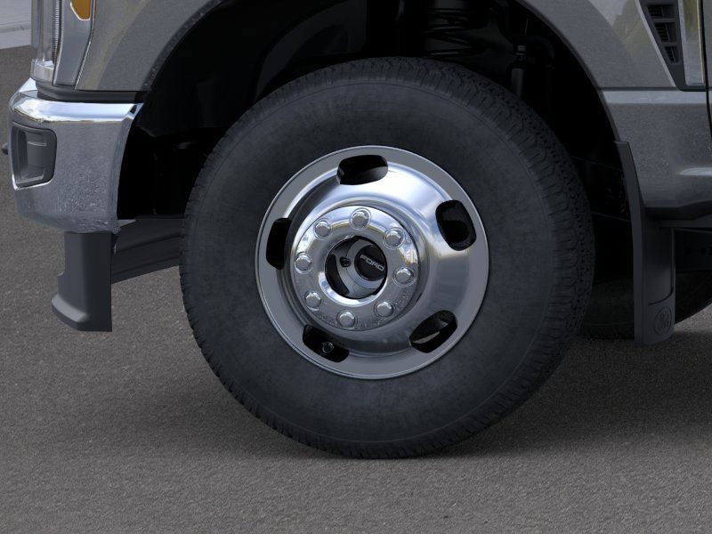 New 2026 Ford F350 XLT AWD/4WD image 19