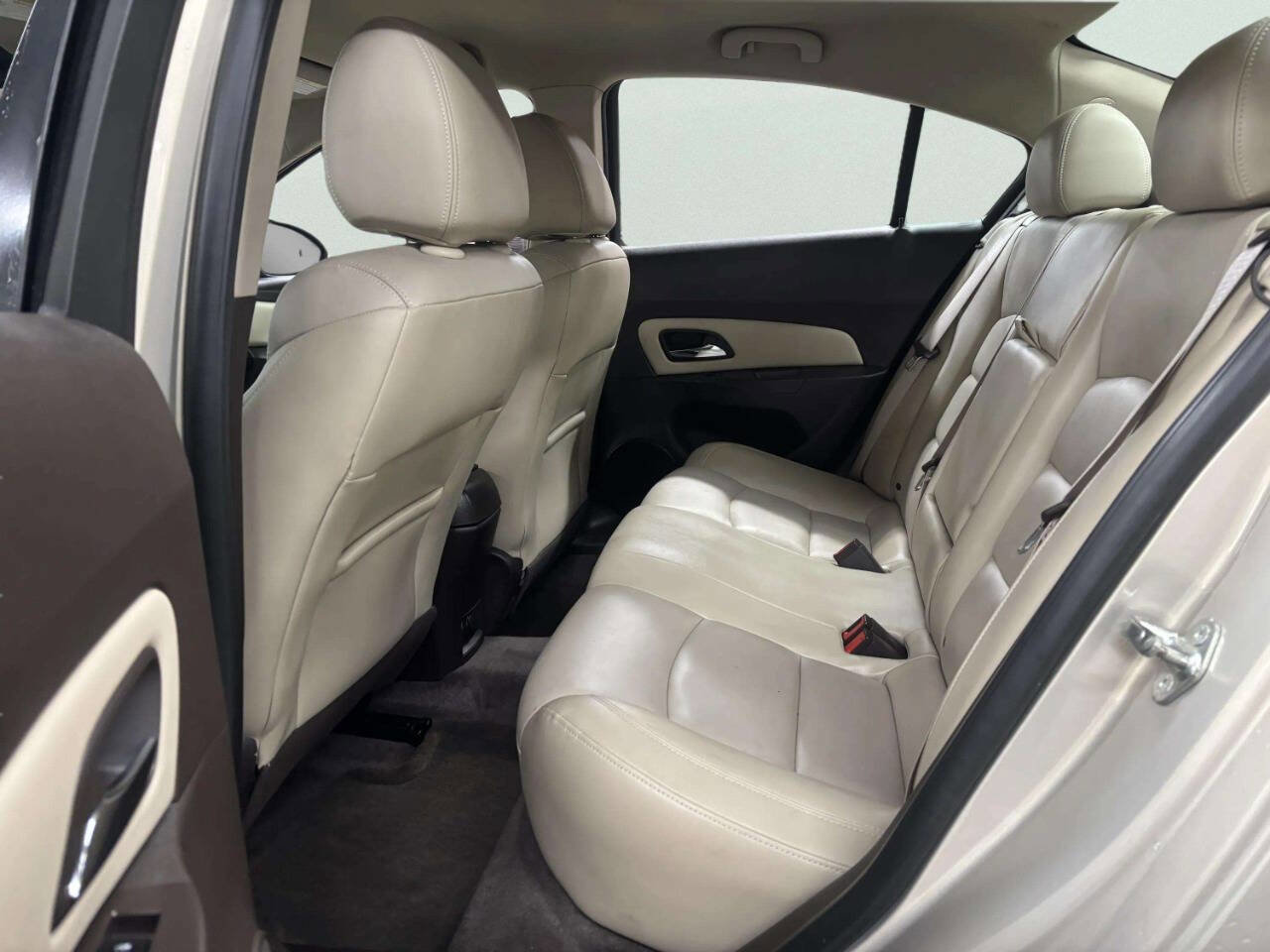 Used 2012 Chevrolet Cruze LTZ image 14
