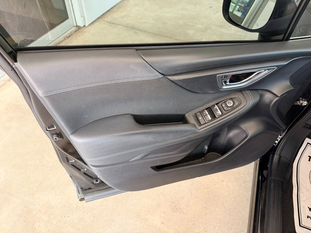 Used 2019 Subaru Forester Premium AWD/4WD image 16