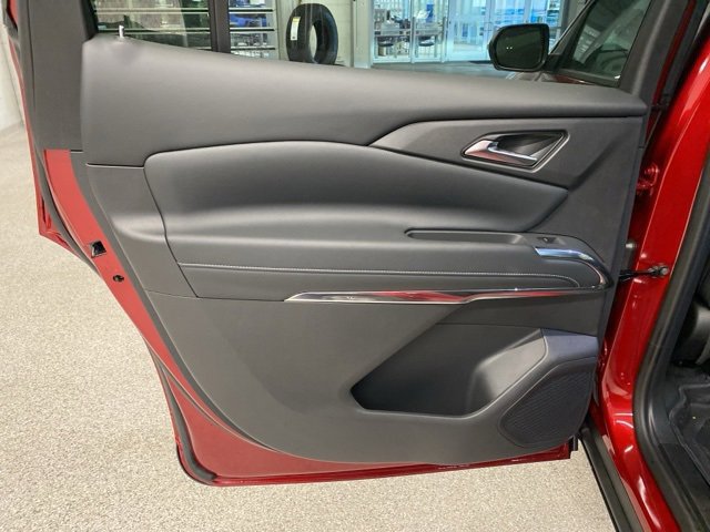 New 2026 Chevrolet Traverse LT w/ Driver Confidence Package image 31