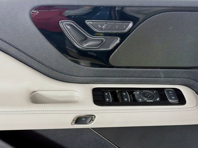 New 2026 Lincoln Aviator 2WD image 18