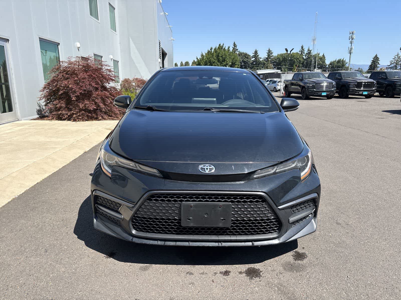 Used 2020 Toyota Corolla XSE FWD image 7