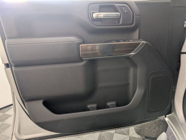 Used 2022 Chevrolet Silverado 2500 LT w/ Convenience Package image 10