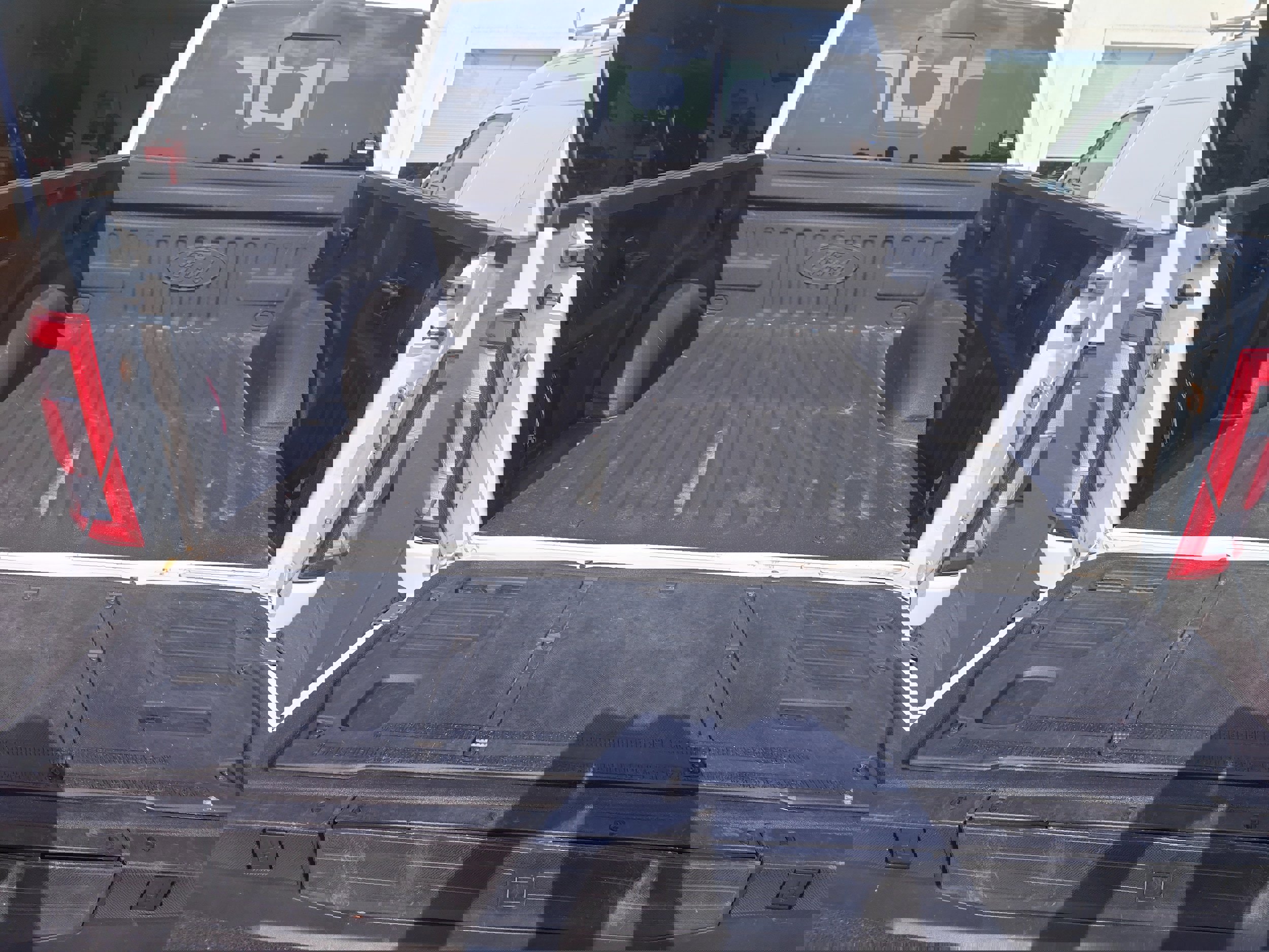 Certified 2021 Ford F150 Lariat w/ Equipment Group 502A High image 8