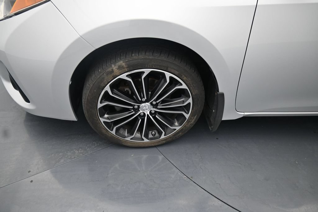Used 2016 Toyota Corolla S FWD image 16