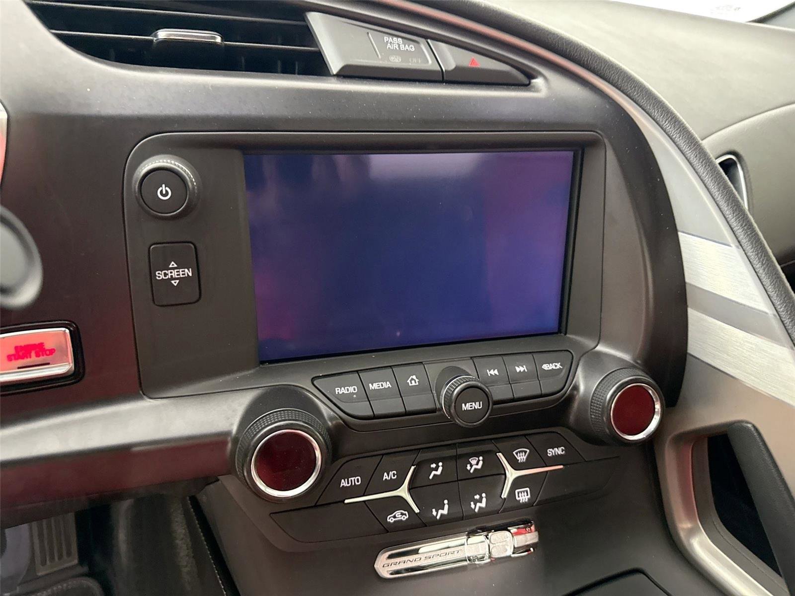Used 2018 Chevrolet Corvette Grand Sport RWD image 12