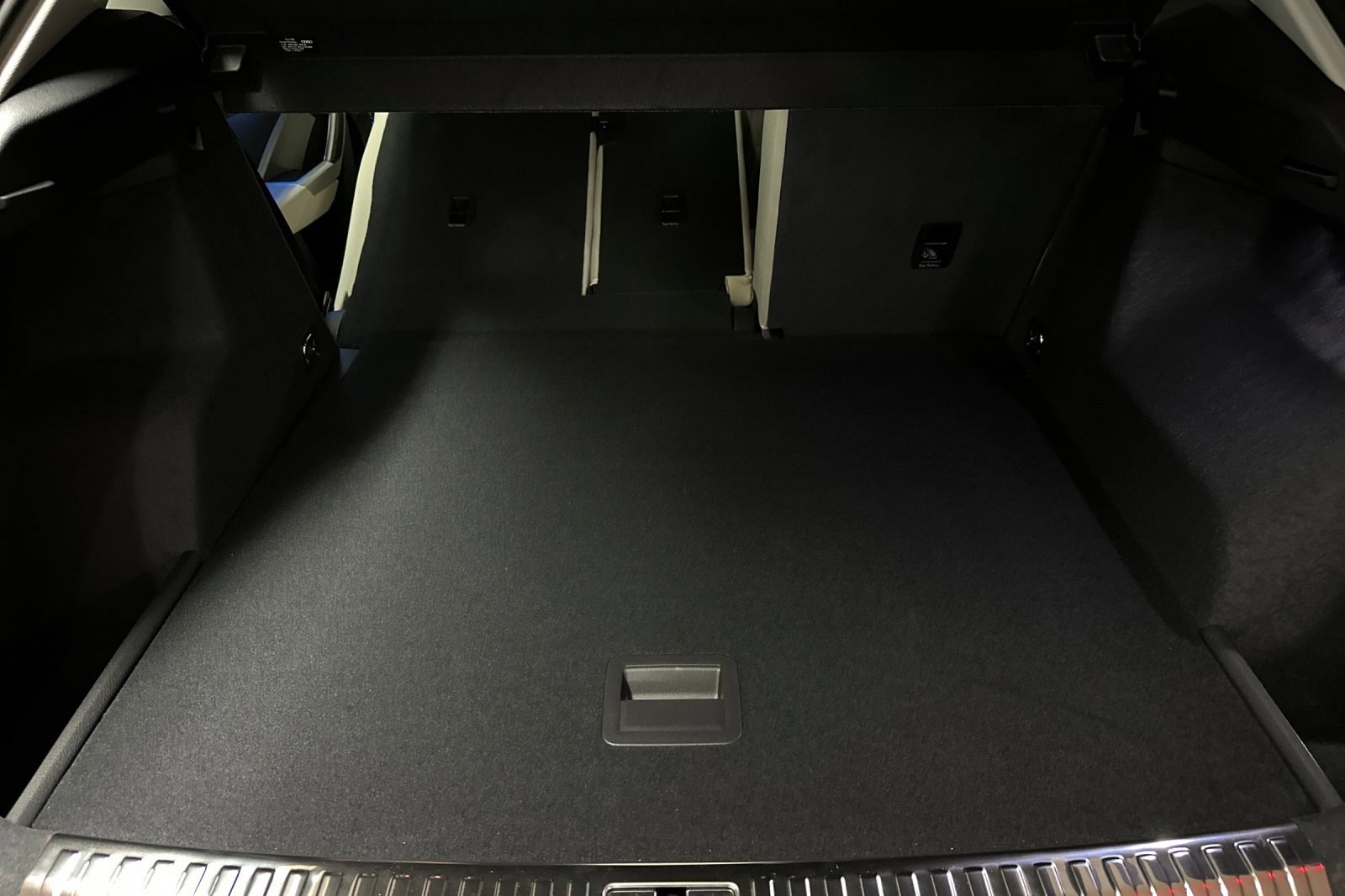 Used 2025 Audi Q3 2.0T Premium Plus w/ Premium Plus Package image 33