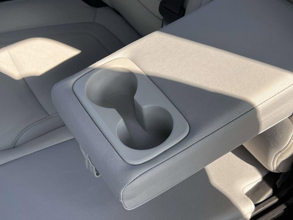 Certified 2025 Hyundai Tucson SE image 14