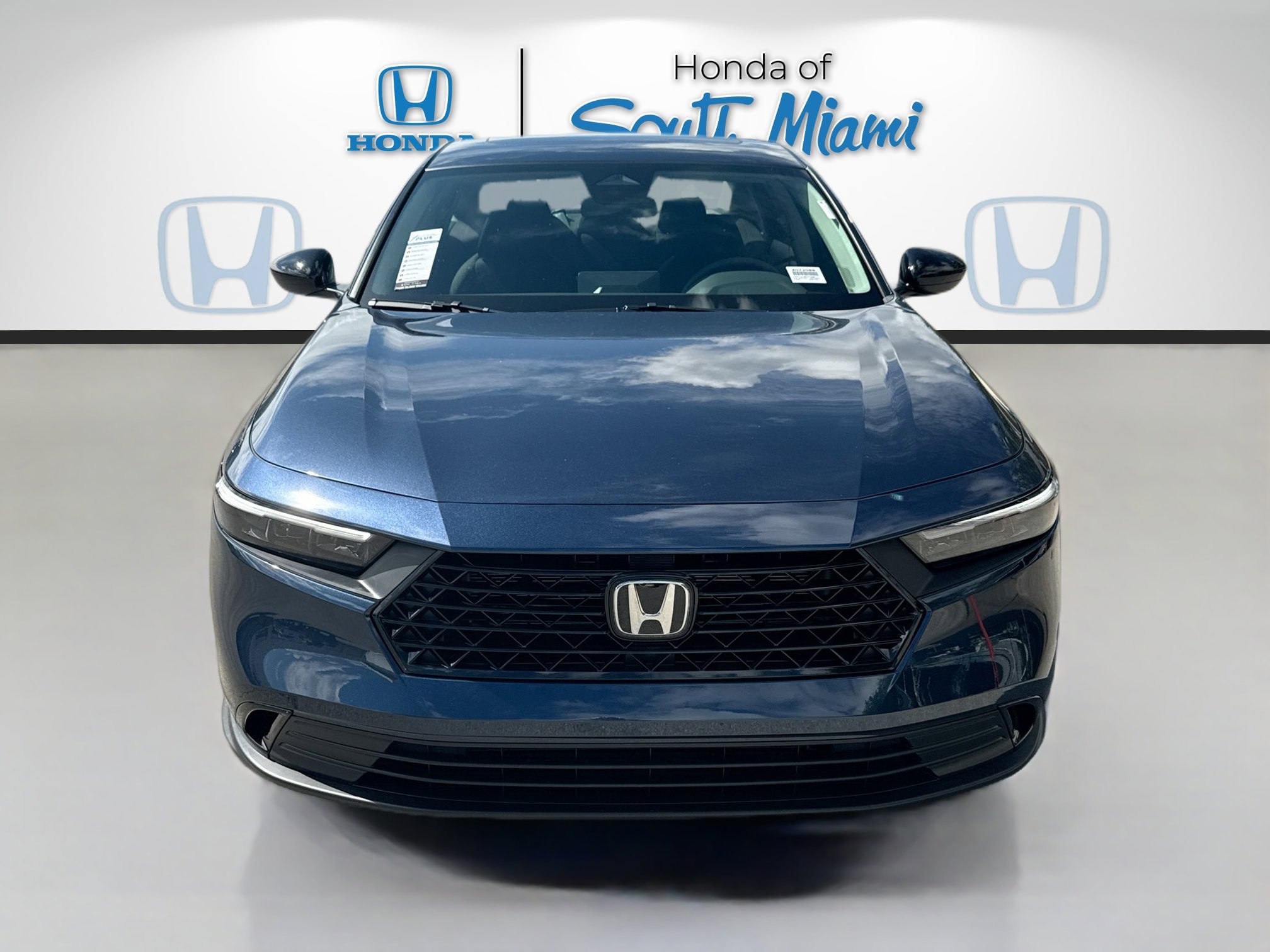 New 2025 Honda Accord SE image 2