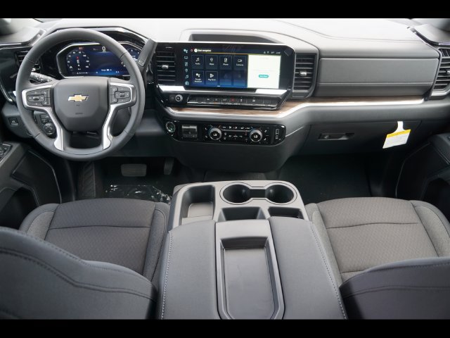 New 2026 Chevrolet Silverado 1500 LT w/ LPO, Dark Essentials Package AWD/4WD image 13