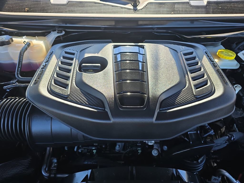 Used 2024 Jeep Wagoneer L Series III w/ Flexible Seating Group AWD/4WD image 31