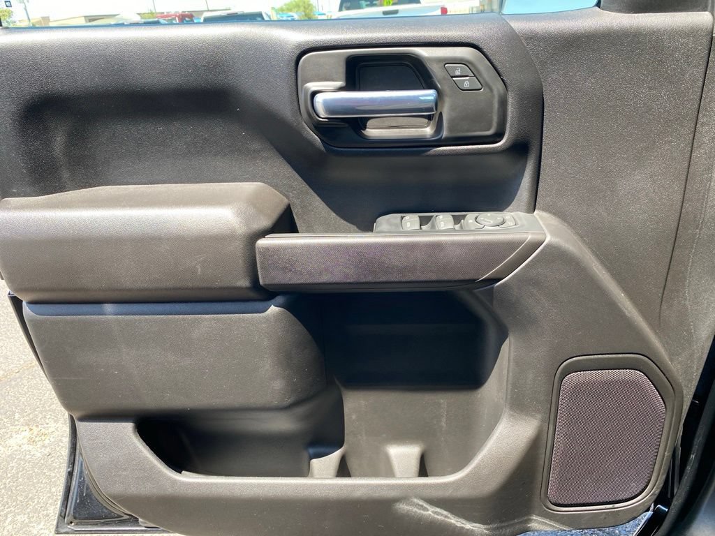 Used 2023 Chevrolet Silverado 1500 Custom RWD image 29