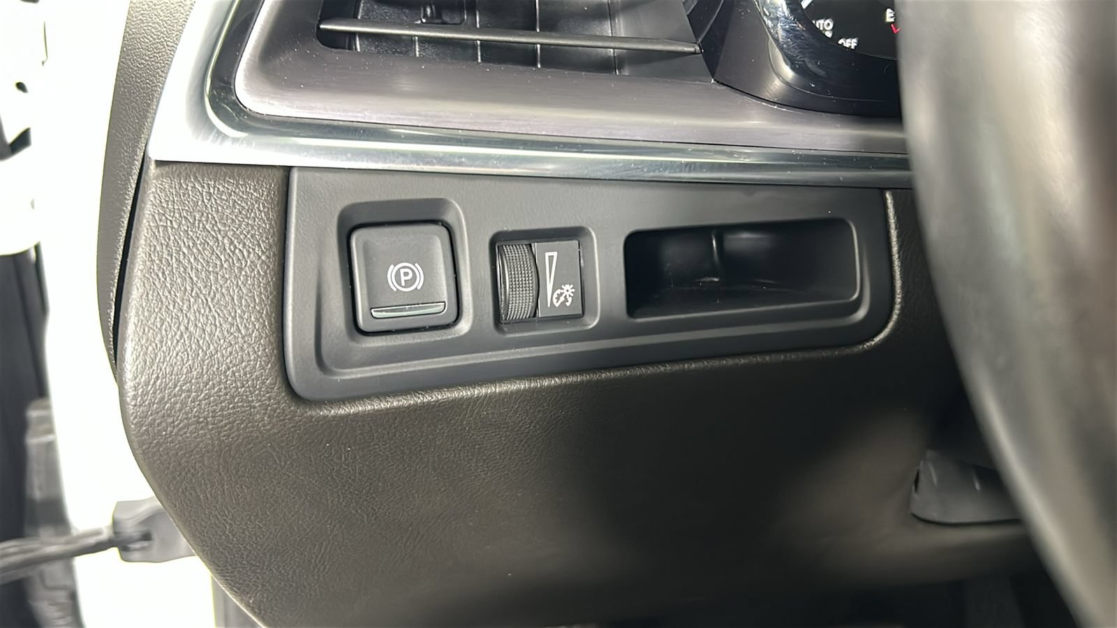 Used 2022 Cadillac XT5 Luxury AWD/4WD image 19