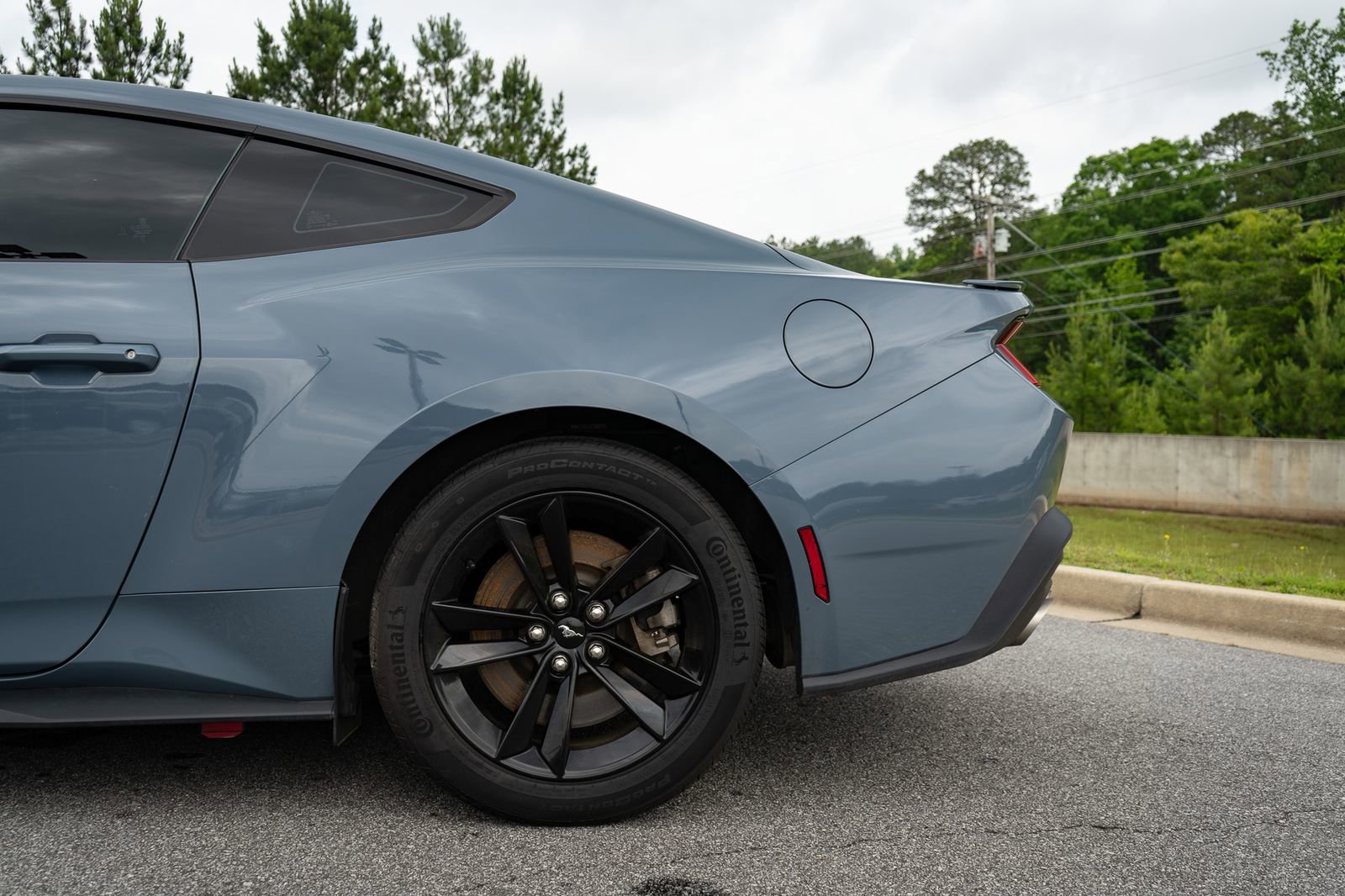 Used 2024 Ford Mustang GT RWD image 6