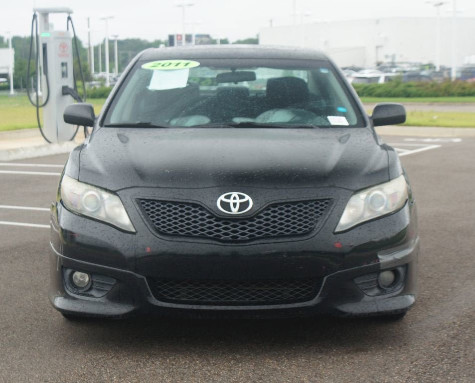 Used 2011 Toyota Camry SE w/ SE Extra-Value Pkg #1 FWD image 15