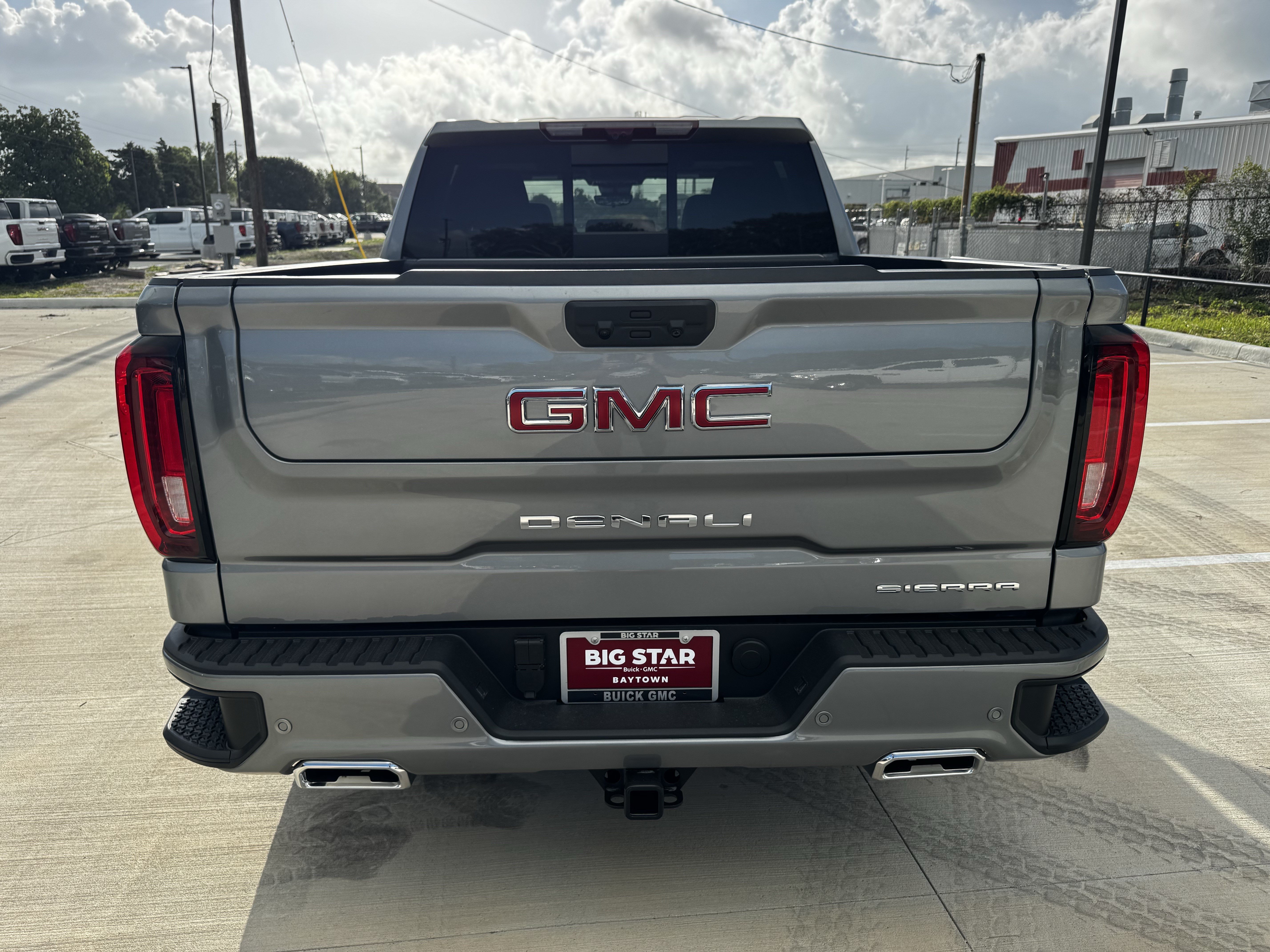 New 2026 GMC Sierra 1500 Denali w/ Technology Package AWD/4WD image 7