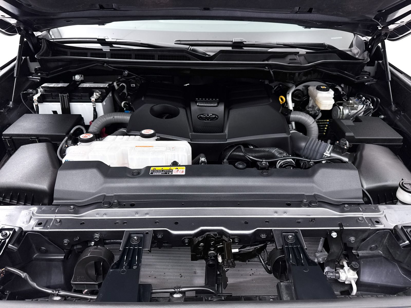 Used 2025 Toyota Tundra SR5 AWD/4WD image 11