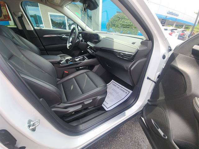 Used 2024 Buick Envision Preferred AWD/4WD image 10