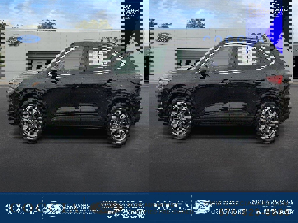 Certified 2023 Ford Escape Platinum w/ Class II Trailer Tow Package image 7