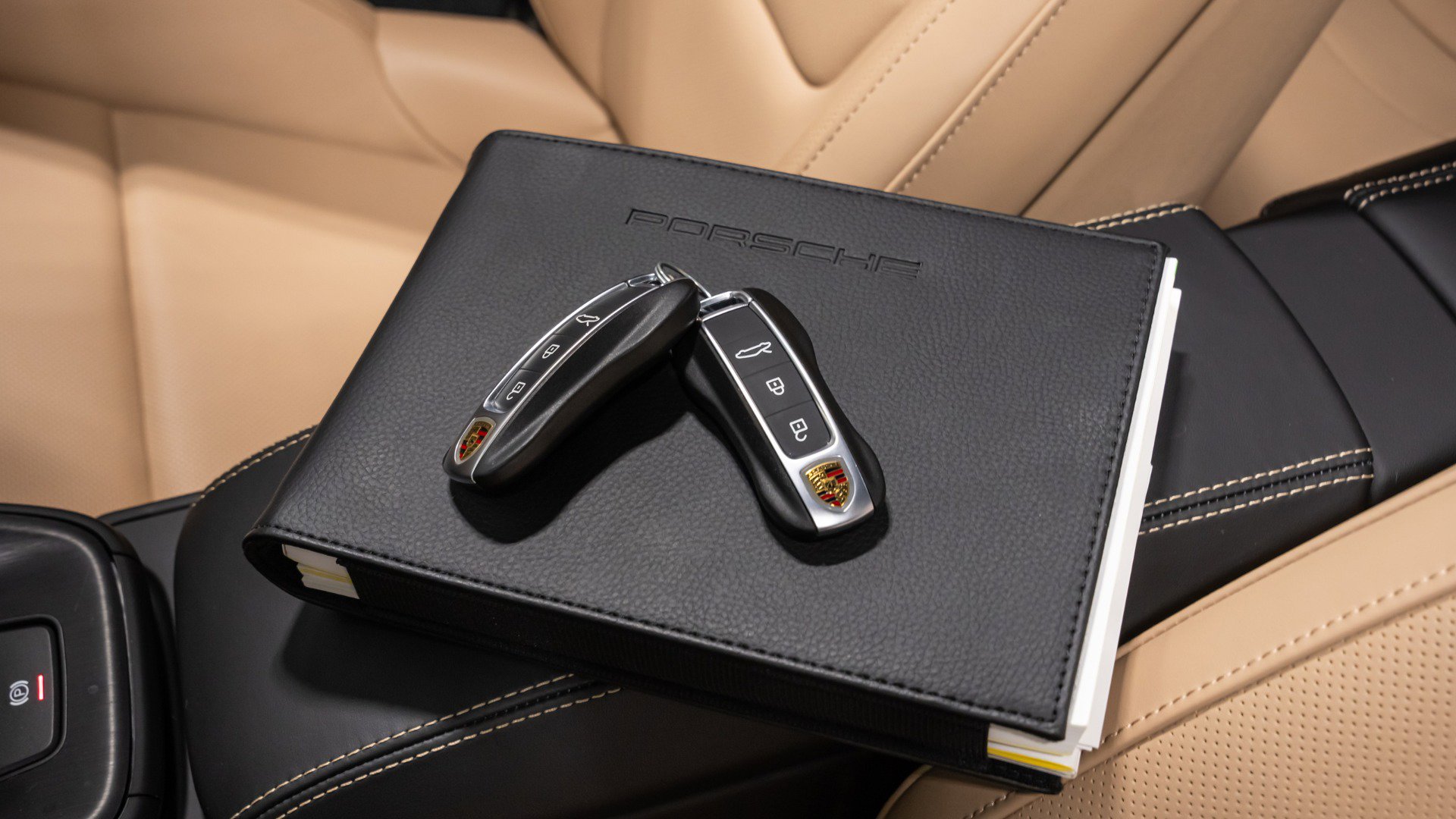 Used 2024 Porsche 911 Targa 4 GTS image 87