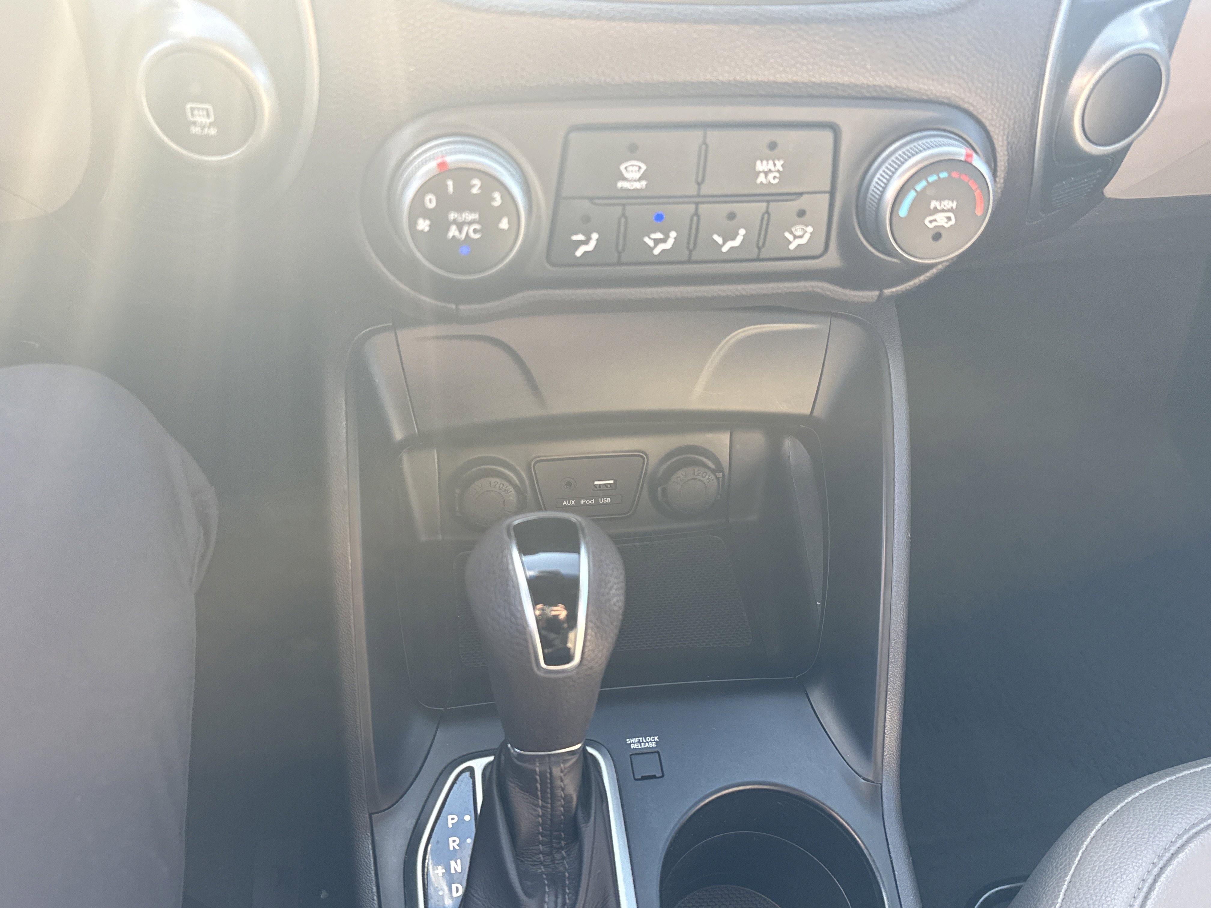 Used 2015 Hyundai Tucson GLS w/ Option Group 02 image 29