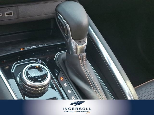 Used 2025 GMC Canyon AT4 w/ Technology Plus Package image 9