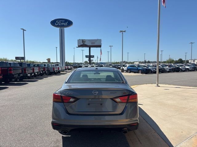 Used 2024 Nissan Altima 2.5 SR image 4