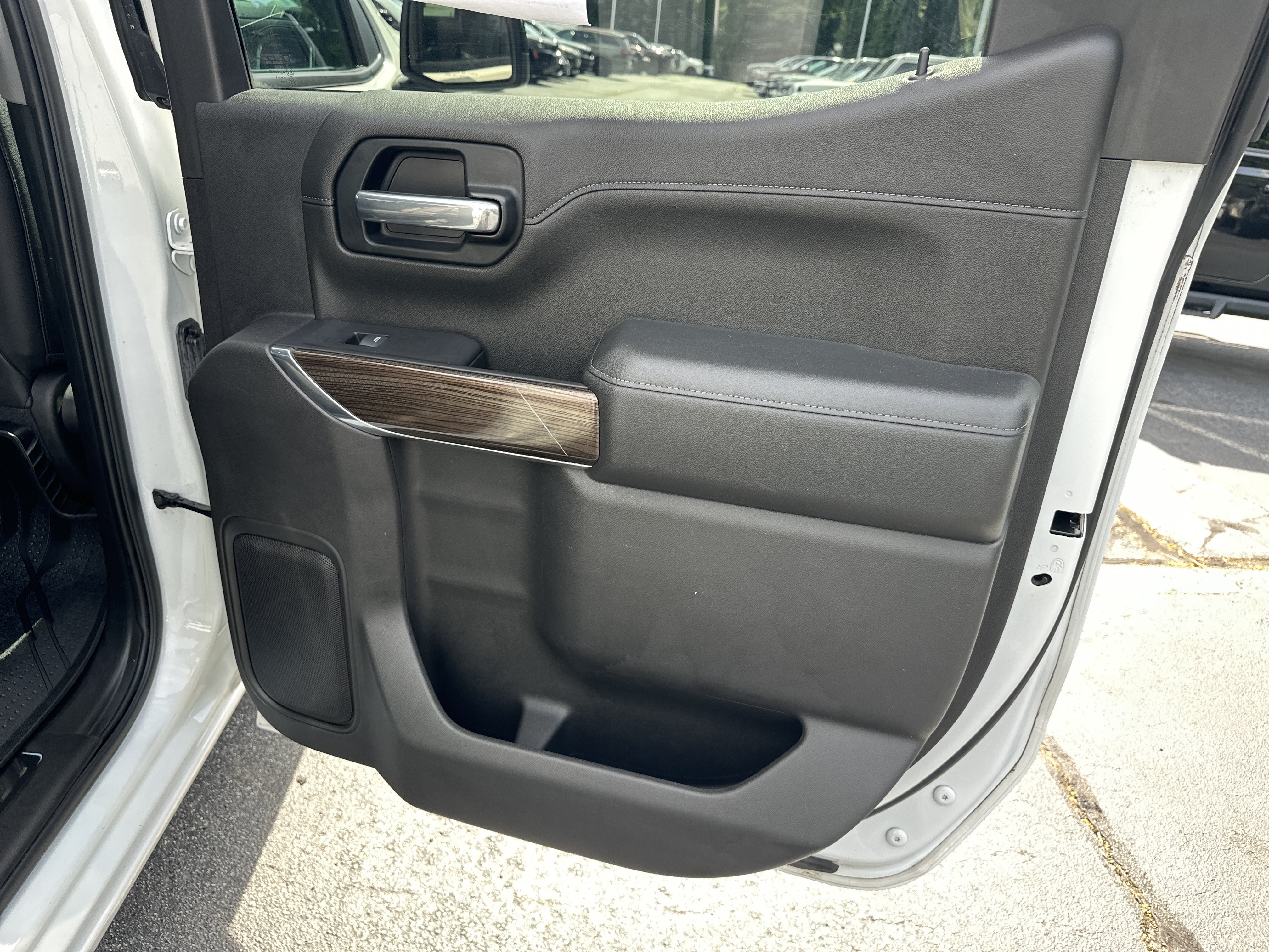 Used 2019 Chevrolet Silverado 1500 RST AWD/4WD image 18