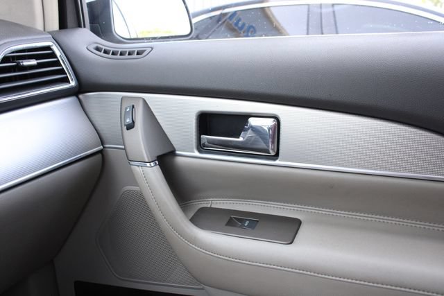 Used 2012 Lincoln MKX AWD image 22