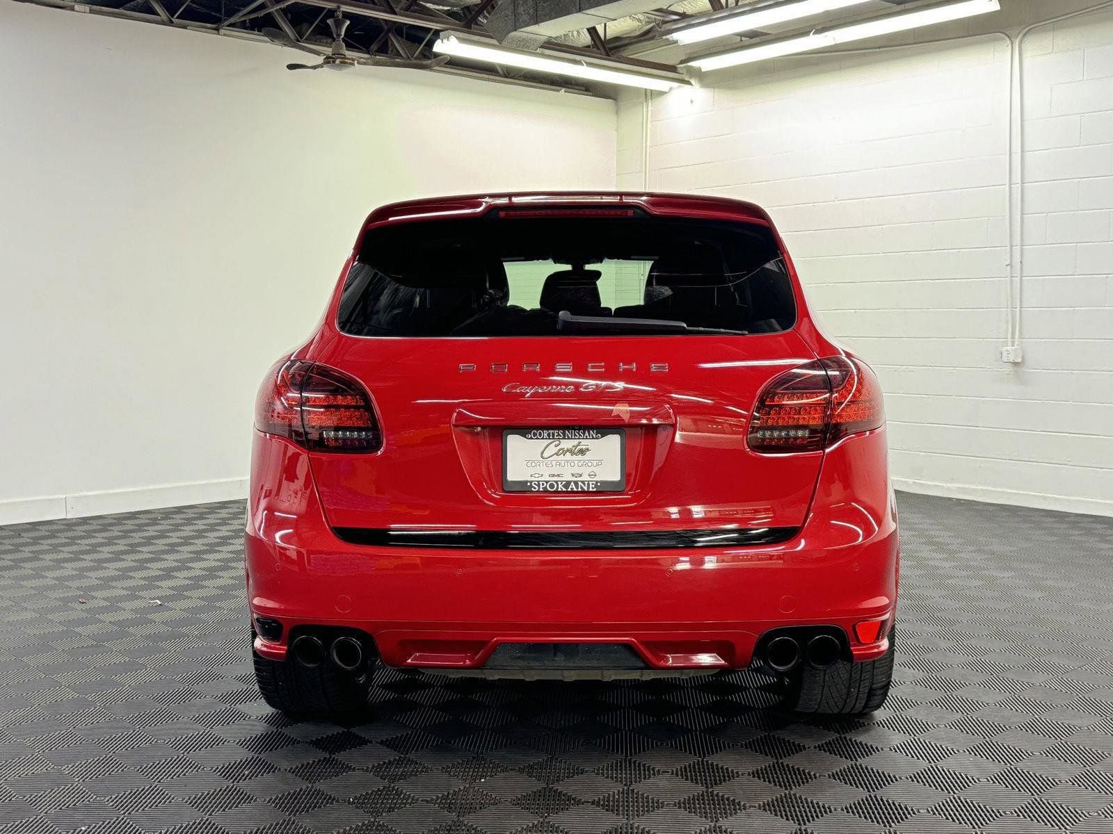 Used 2013 Porsche Cayenne GTS image 6