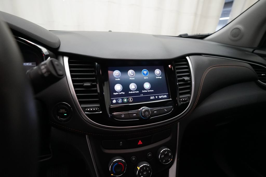 Certified 2022 Chevrolet Trax LT w/ LT Convenience Package image 6