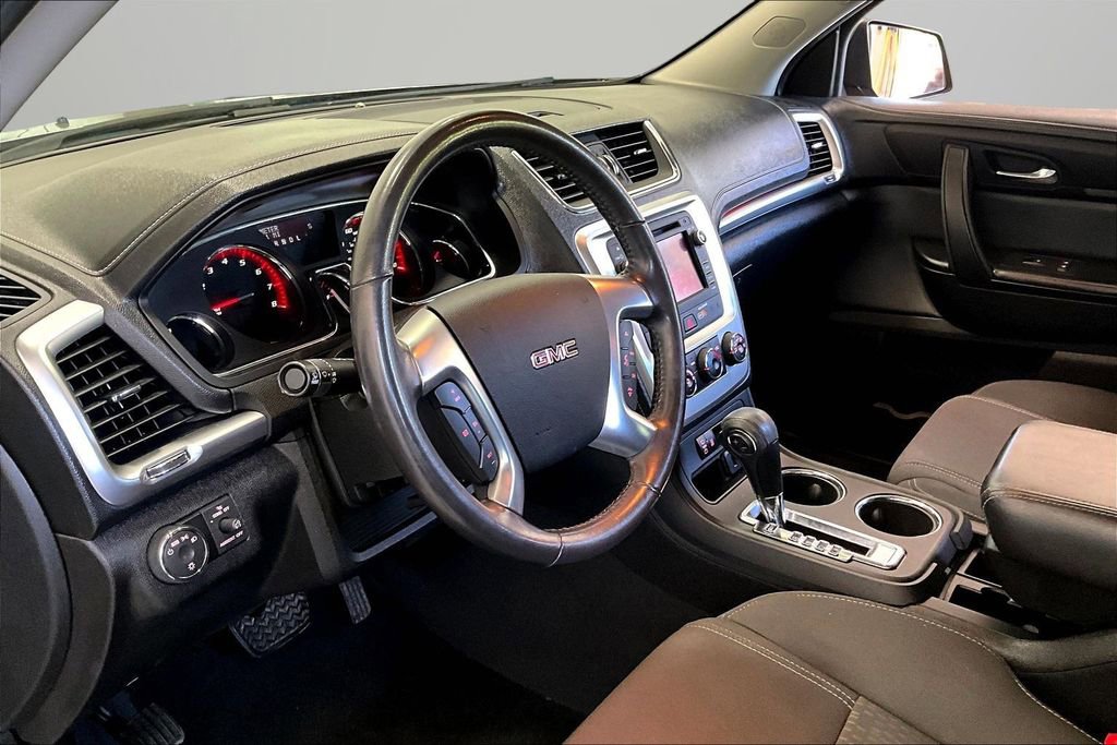 Used 2016 GMC Acadia SLE AWD/4WD image 17