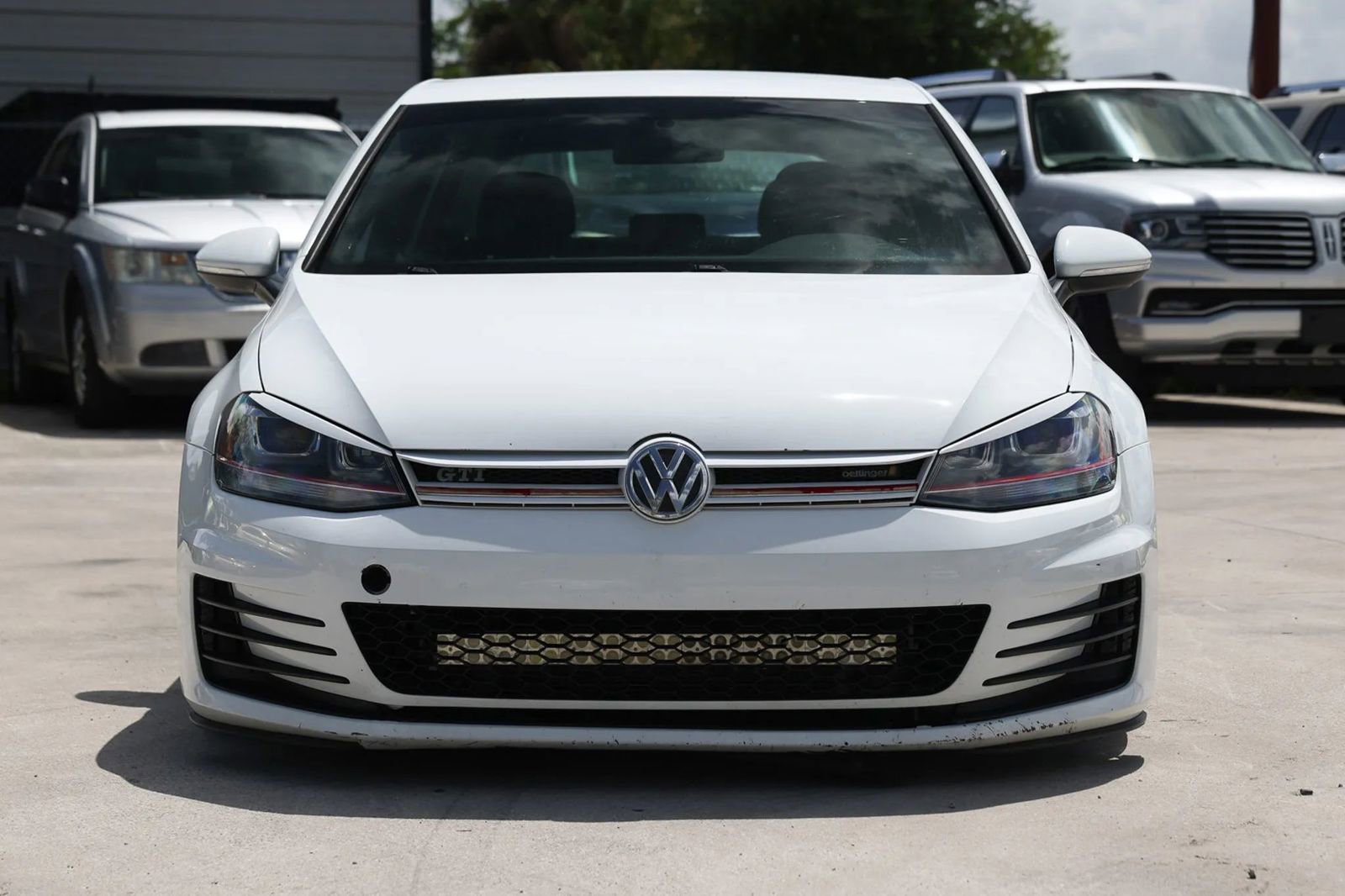 Used 2015 Volkswagen GTI S FWD image 12