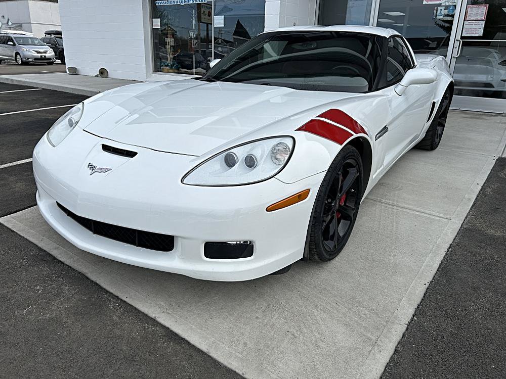 Used 2013 Chevrolet Corvette Grand Sport w/ 2LT Preferred Equipment Group RWD image 3