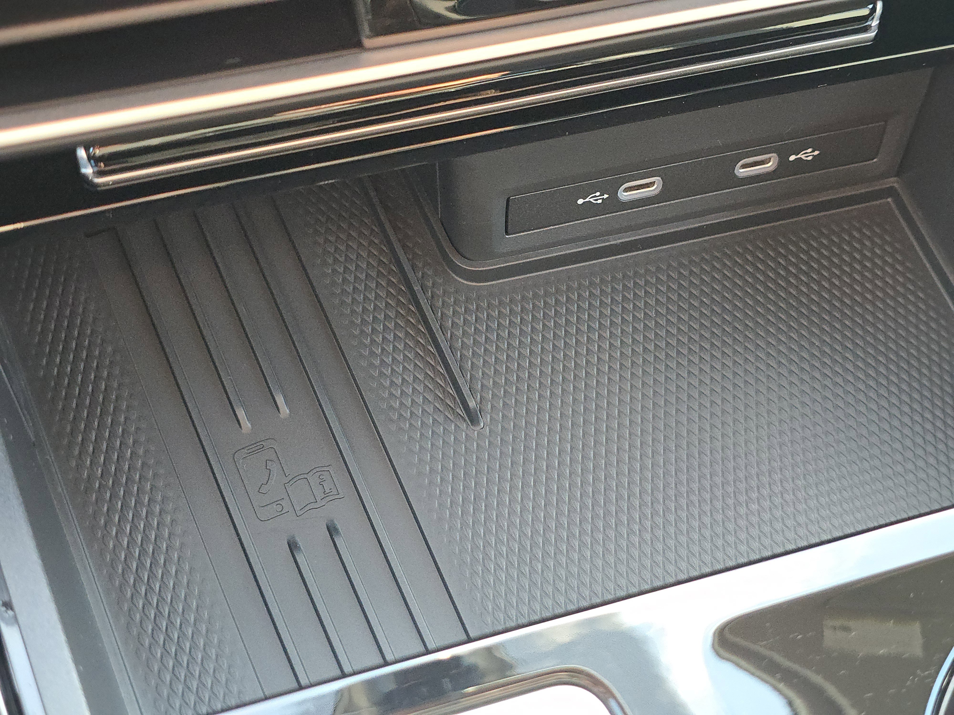 New 2026 Volkswagen Atlas SEL image 27